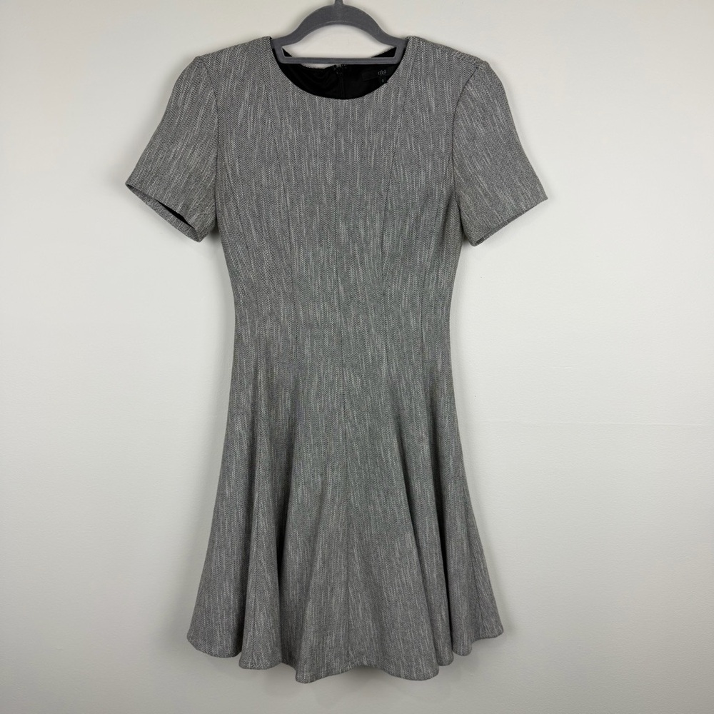 Tibi Gray Herringbone Fit & Flare Short Sleeve Dress Tailored Minimalist Size 2